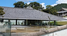 奈良市写真美術館